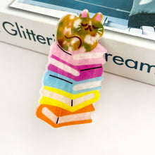Load image into Gallery viewer, 🐱📚Adorable Sleeping Cat on Rainbow Book Stack Hair Claw
