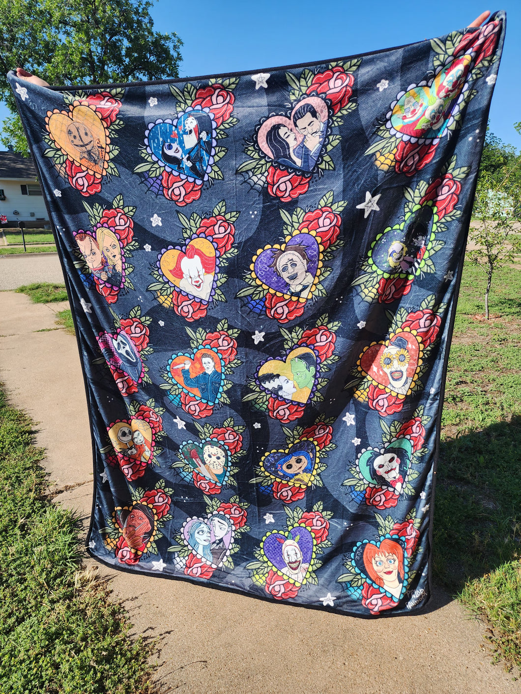 Horror Hearts Blanket