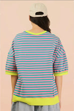 Load image into Gallery viewer, Oversized Striped Top
